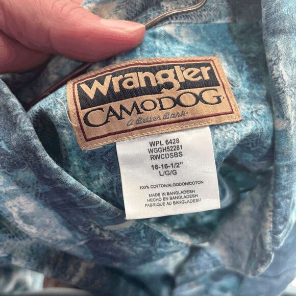 Vintage Mens Wrangler CamoDog Fish Print Short Sleeve Button Down Shirt Size L - Picture 5 of 6
